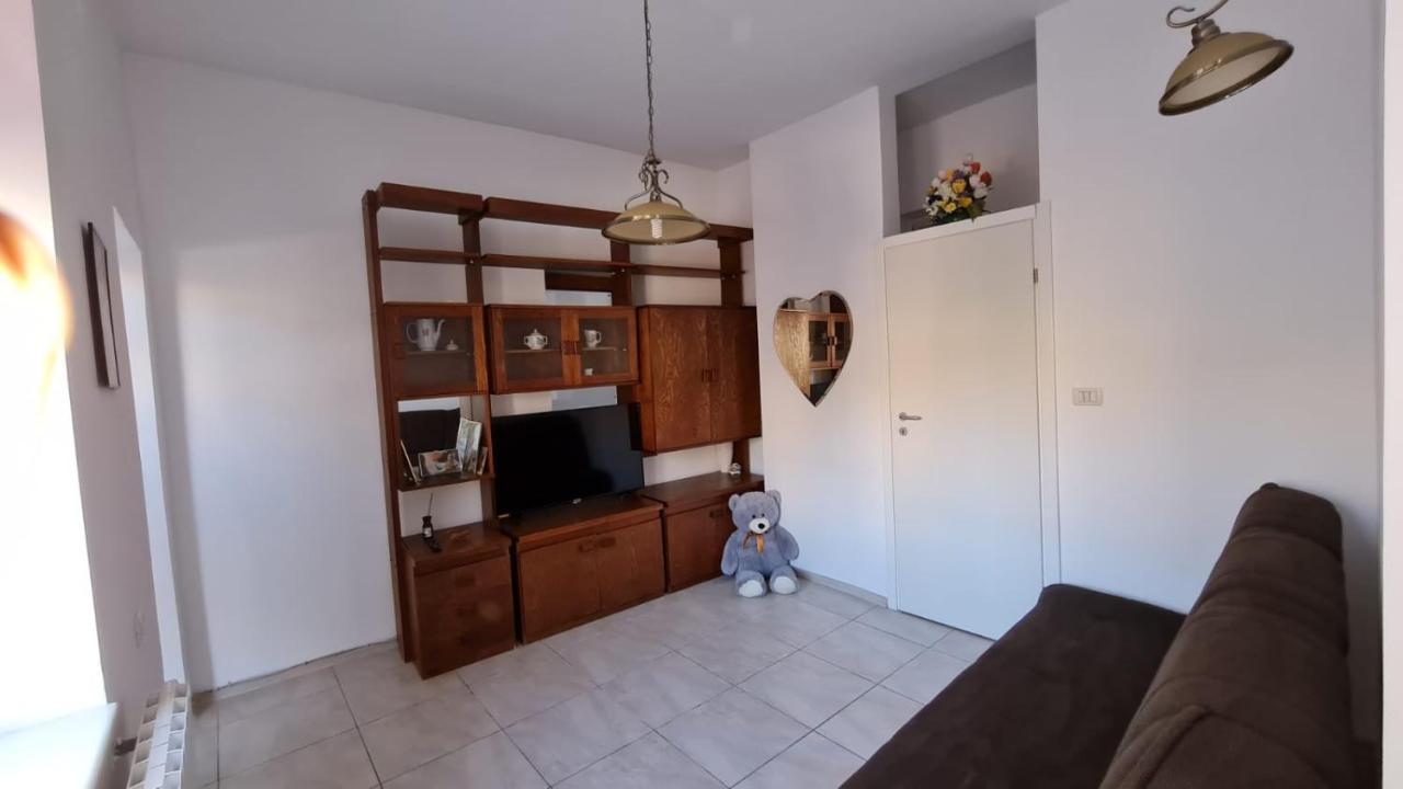 Apartament Centru Plaja Modern คอนสตันซา ภายนอก รูปภาพ
